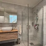 3 Bedroom Awesome In Feriehus