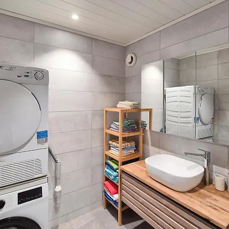 3 Bedroom Awesome In Rossland